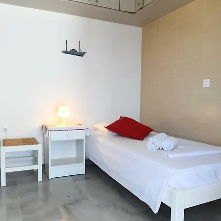 Dryades Family Πανδοχείο Δρυός