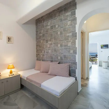 Dryades Family 3* Δρυός