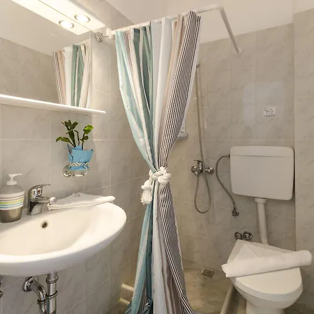 Dryades Family Estalagem