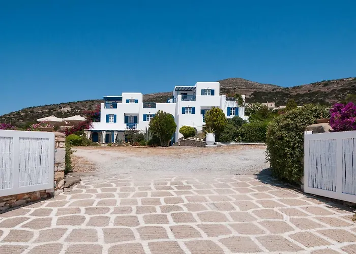 Dryades Family 여관