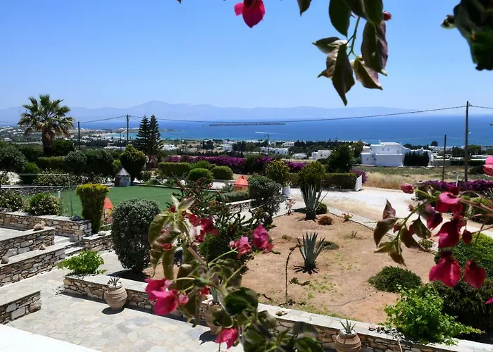 Dryades Family 3* 드리오스