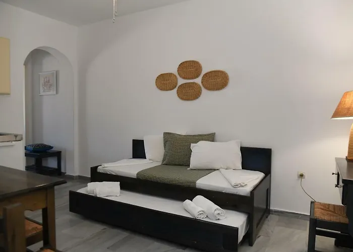 Dryades Family 여관